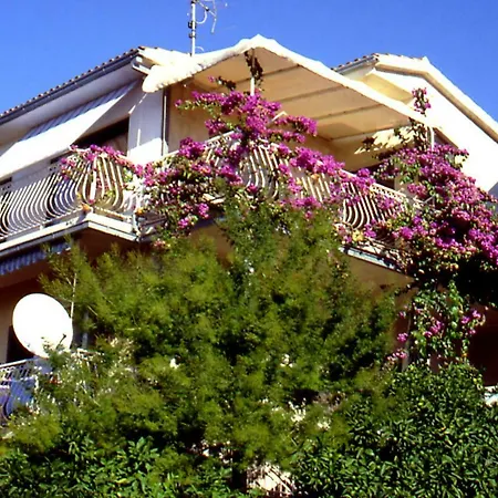 Mirko Apartmán *